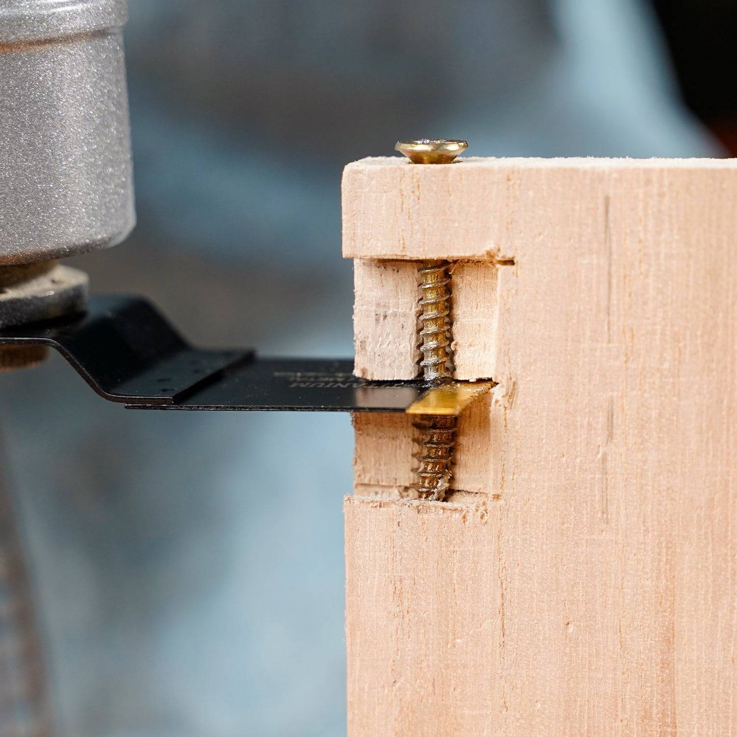 Titanium Oscillating Multi Tool Saw Blades, 1-3/8 Inch, Hard and Efficient, for Nail and Wood Cutting