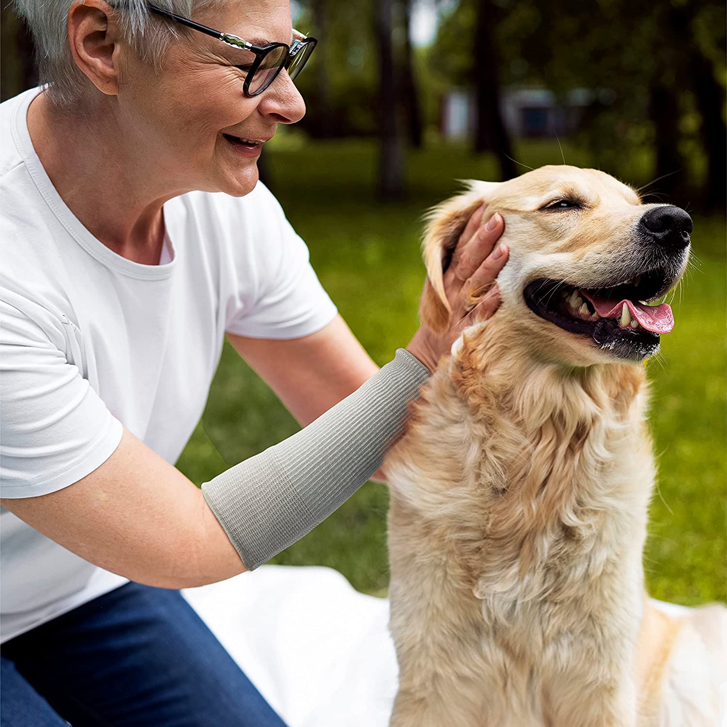 Protection Sleeves for Forearm, Prevent Cuts, Bruises and Thin Skin, 4 Pairs